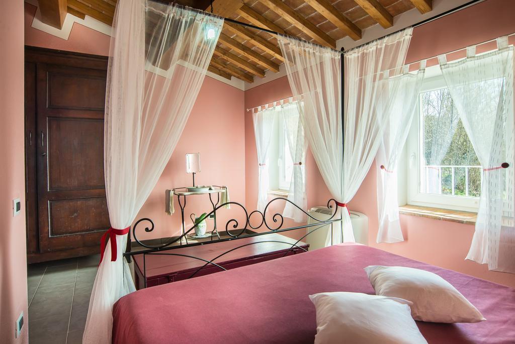 Agriturismo Il Frutteto Ghivizzano 객실 사진
